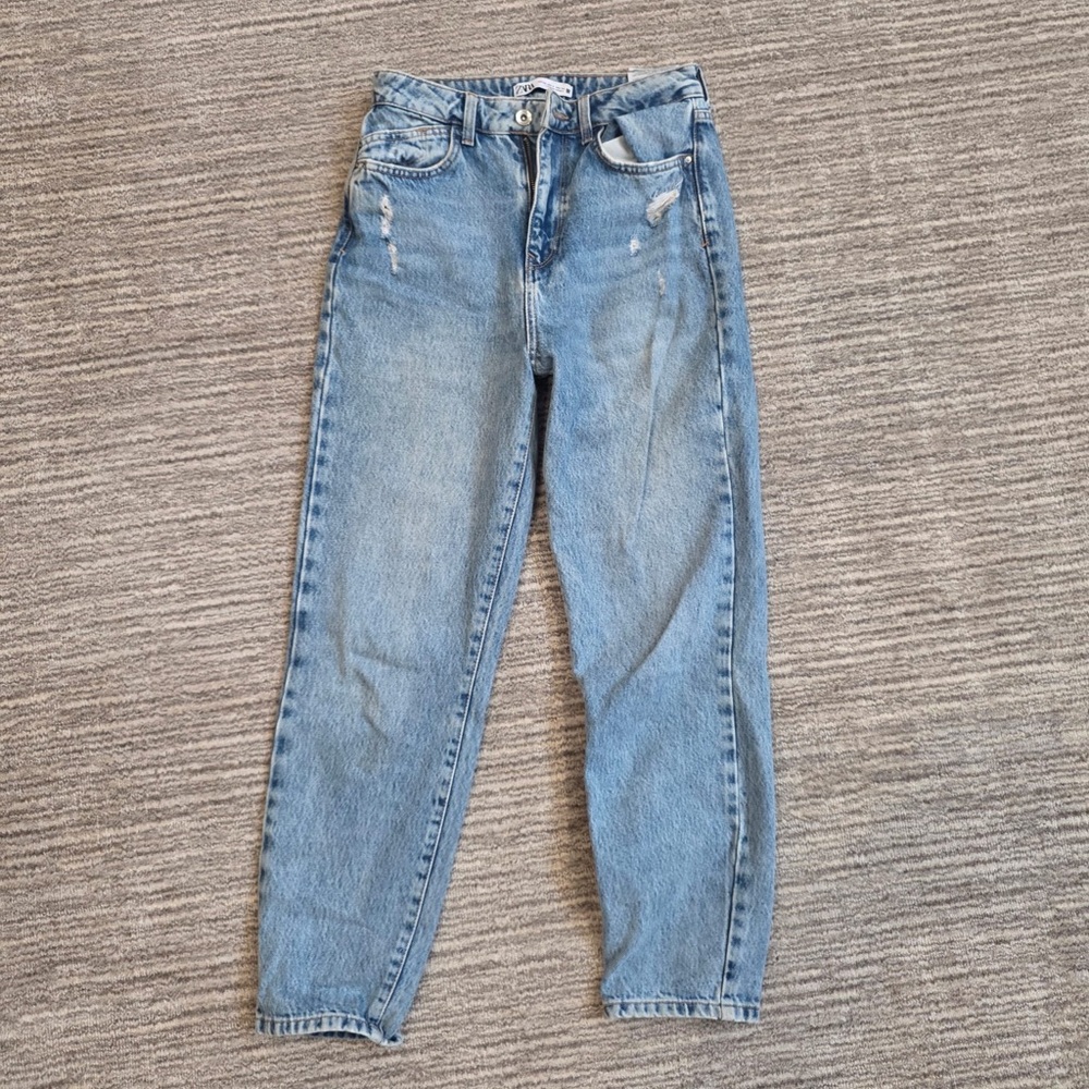 Zara straight leg jeans, women’s size 2